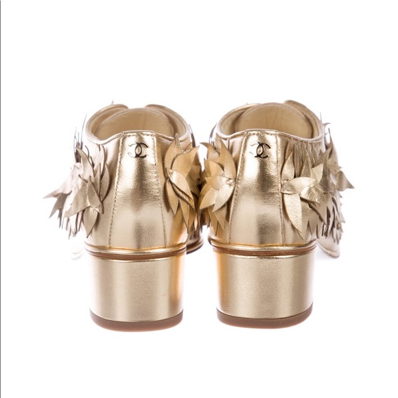 **SOLD**NWT CHANEL Gold Metallic Lace-up Oxfords - Picture 5 of 9